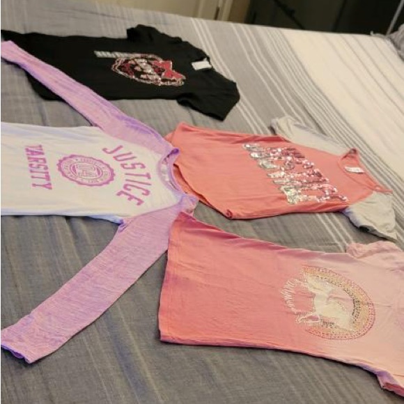 4 GIRLS SIZE 8 SHIRTS SET - Picture 10 of 12